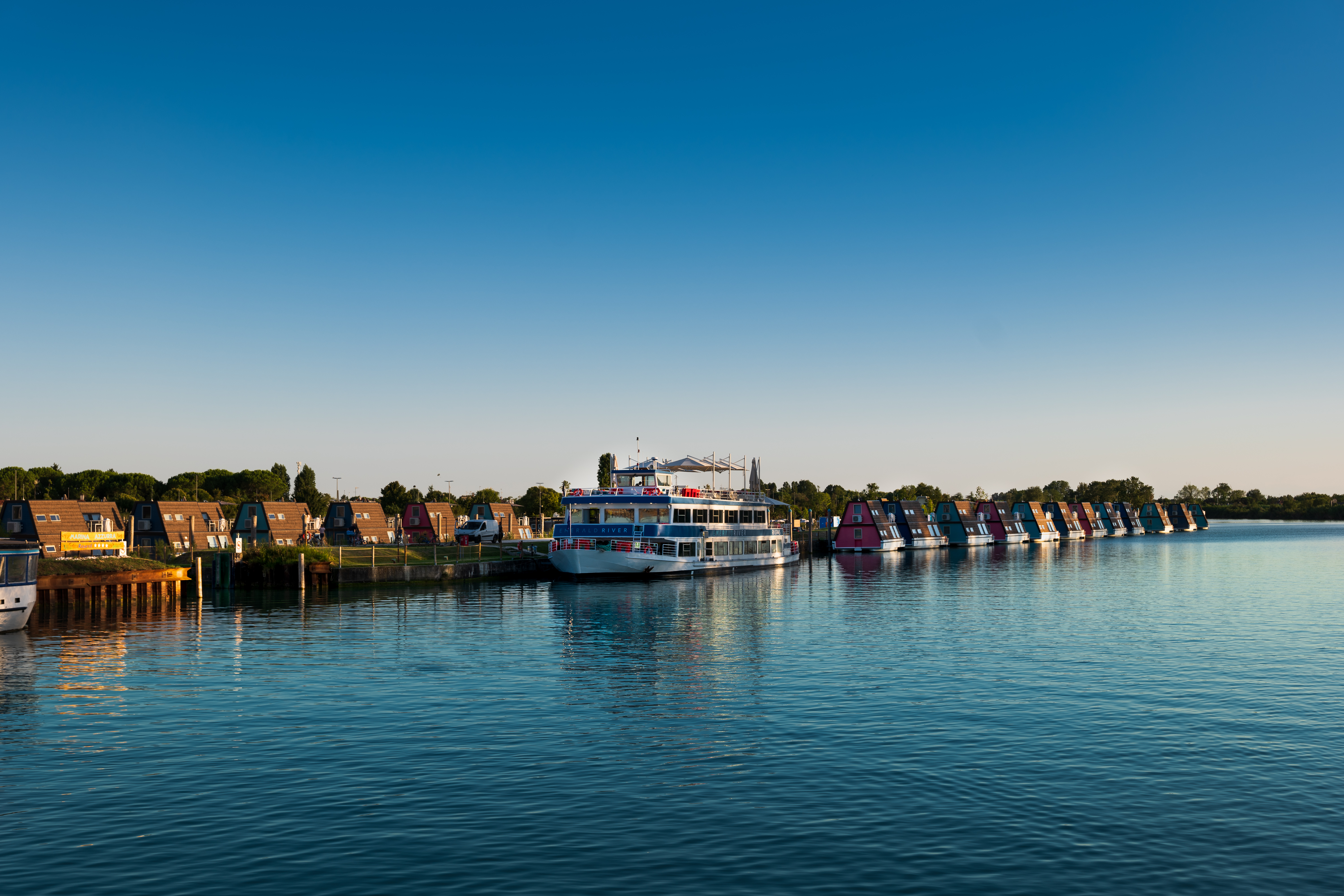 Emerald River Marina Azzurra Resort